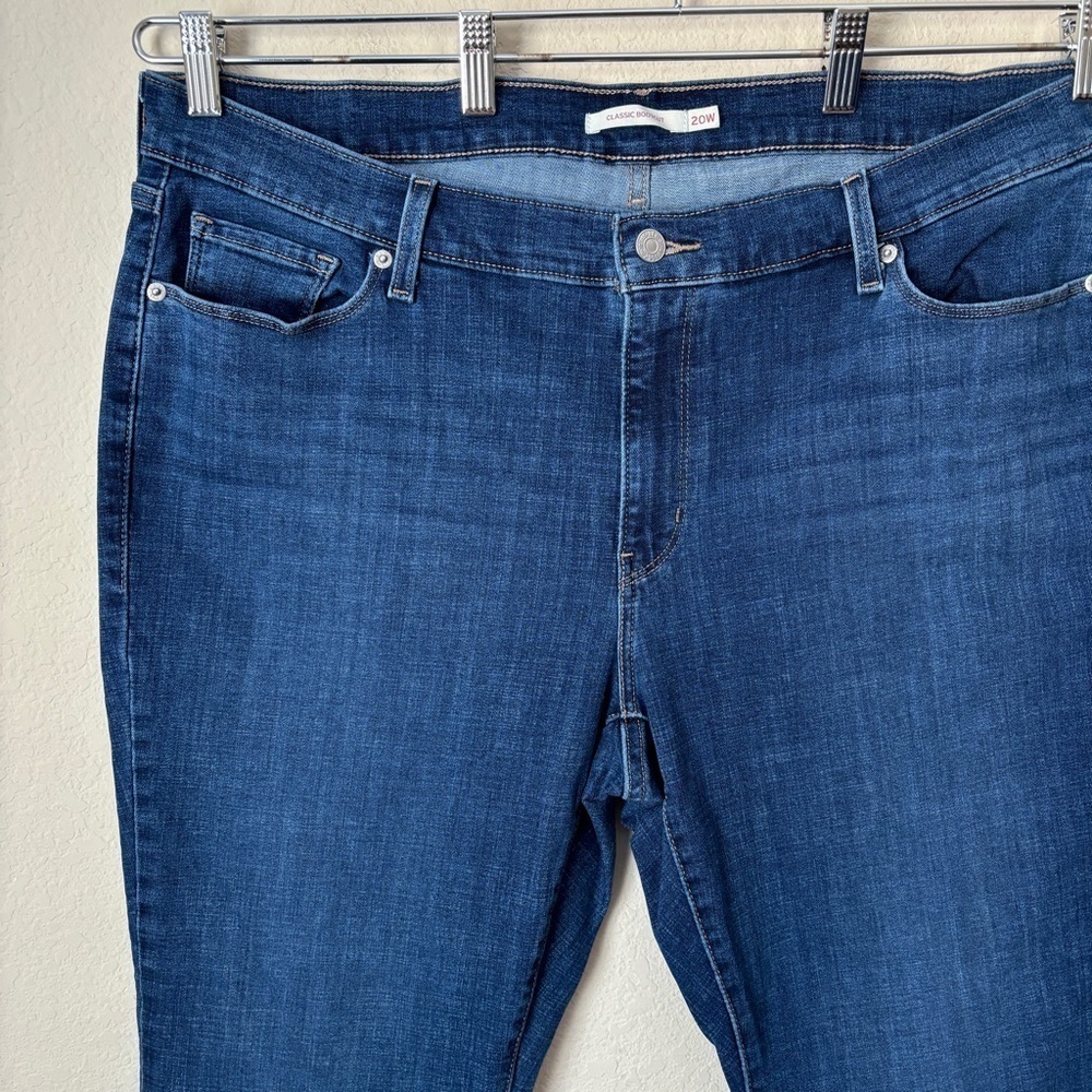 Levi's 20W Classic Bootcut Essential Denim Jeans - Picture 4 of 12